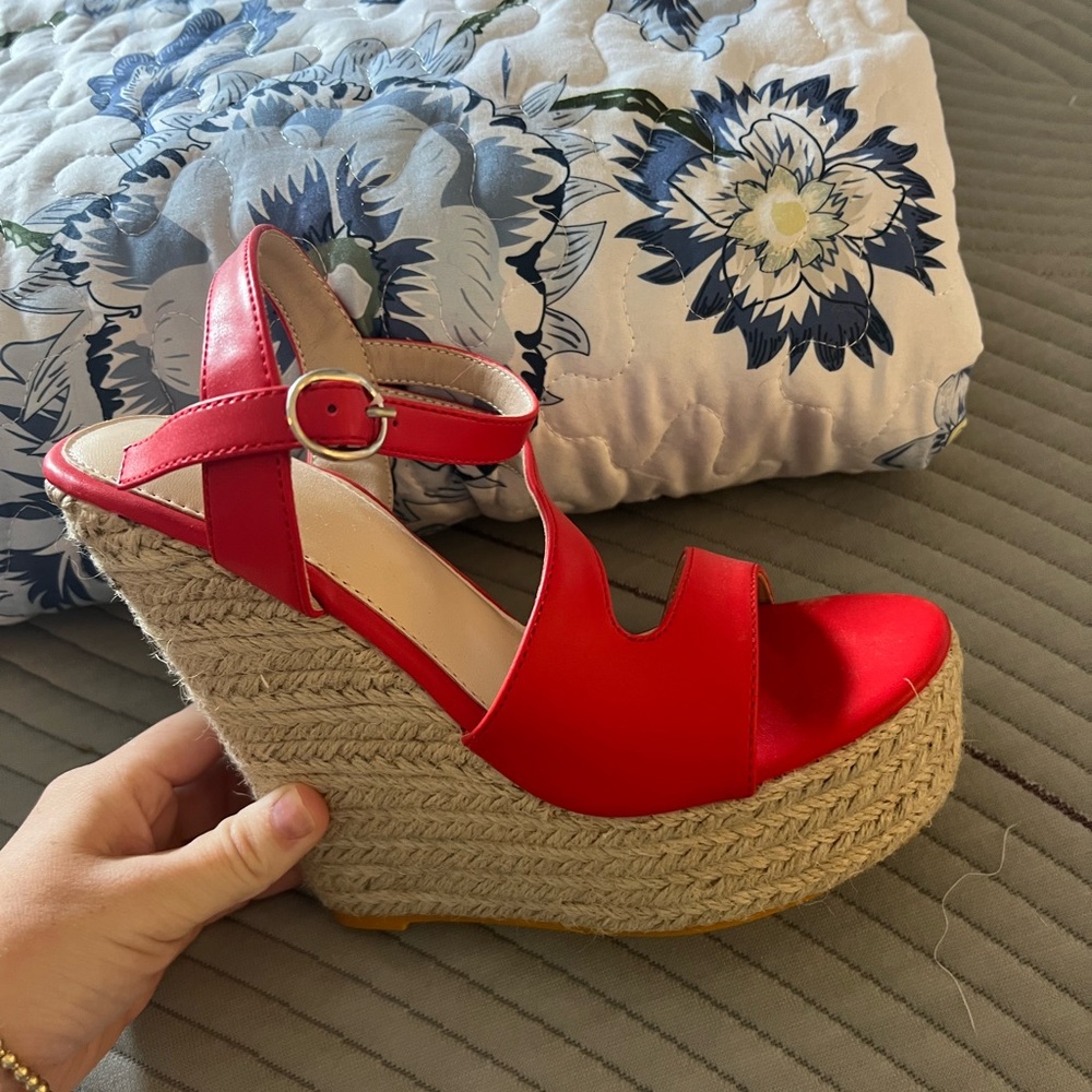 red wedges never worn! size 35 which is a 5!!